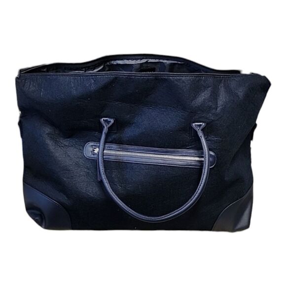 DSW Faux Leather Carpet Bagger Weekeneder NWOT  Navy - Picture 1 of 12